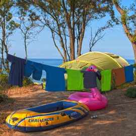 Naturist camping: rental or tent?